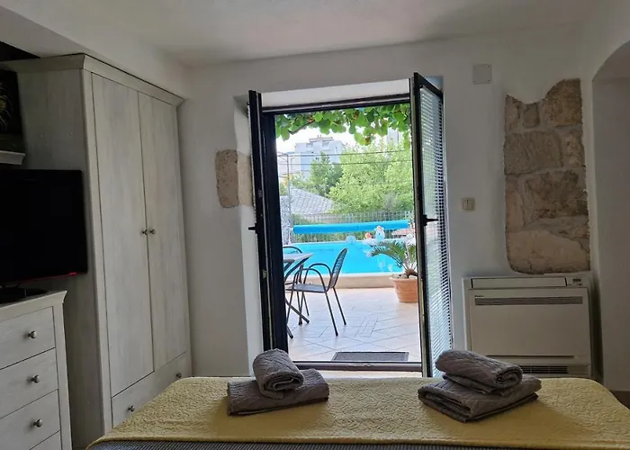 Homestay szállás Karla *