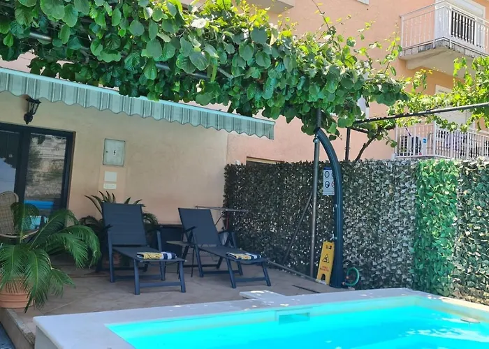 Homestay szállás Karla