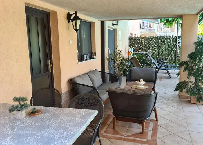 Homestay szállás Karla *